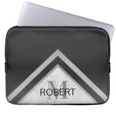 Mit Monogramm geometrischer Zickzack schwarzer Sil Laptopschutzhülle (Vorderseite)