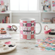 Mit Monogramm geometrisches Muster in rosa und sch