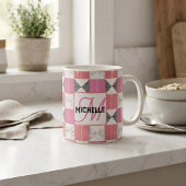 Mit Monogramm geometrisches Muster in rosa und sch Kaffeetasse