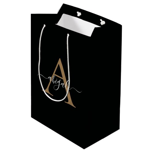 Mit Monogramm Gold Jade Black | Minimal Elegant Mittlere Geschenktüte (Rückseite Schrägansicht)