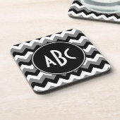 Mit Monogramm Grey Black und White Zigzag Untersetzer (Linke Seite)