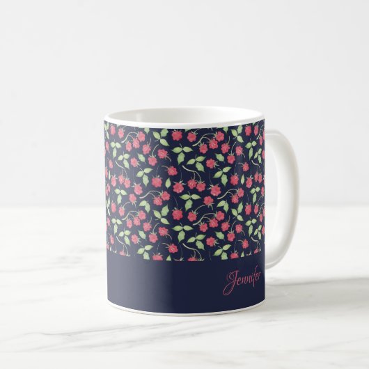 Mit Monogramm | Himbeere Blume Blauer Blütenstaub Kaffeetasse (VorderseiteRechts)