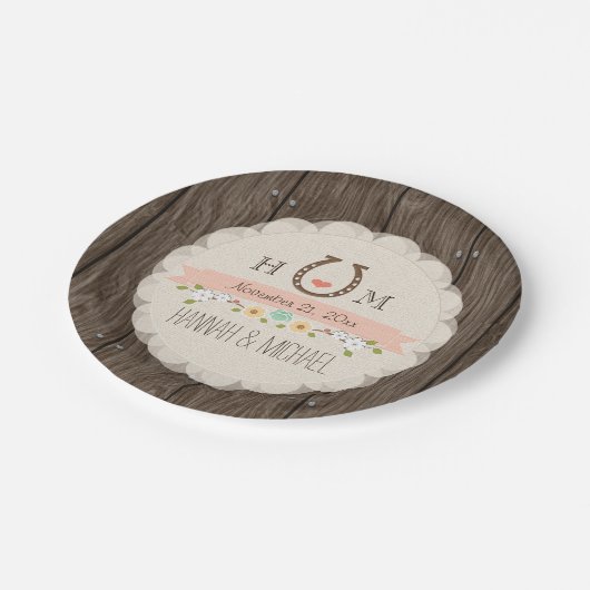 Mit Monogramm Hufeisenhochzeit in Rosa Pappteller (Schrägansicht)