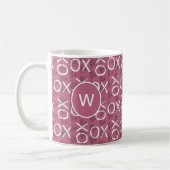 Mit Monogramm Hugs Kisses XOXO Pink Kaffeetasse (Links)