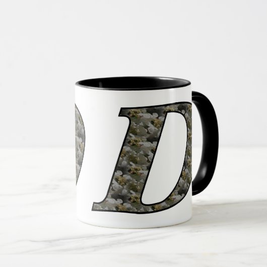 Mit Monogramm initiale D Hydrangea Tasse (VorderseiteRechts)