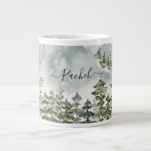 Mit Monogramm Kiefernwald und -gebirge Jumbo-Tasse (Vorderseite)