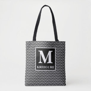 Mit Monogramm klassischer Serif BW Zickzack Tasche