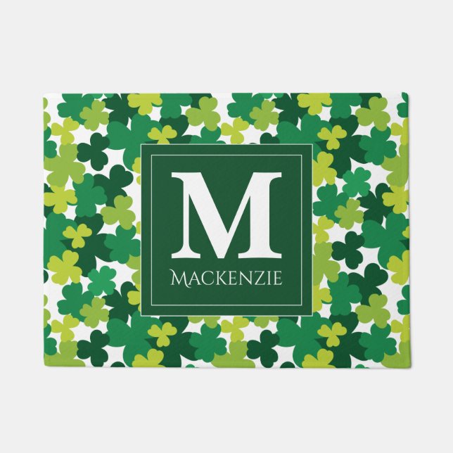 Mit Monogramm Kleeblatt des St. Patrick's Day Fußmatte (Vorderseite)