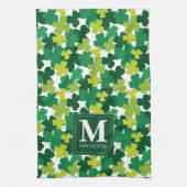 Mit Monogramm Kleeblatt des St. Patrick's Day Küchentuch (Vertikal)