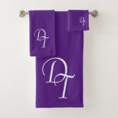 Mit Monogramm - königlich lila Badhandtuch Set (Insitu)