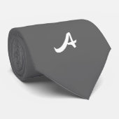 MIT MONOGRAMM KRAWATTE (Gerollt)