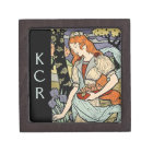 Mit Monogramm künstlerischer