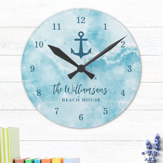 Mit Monogramm Küste Aquamarin Blue Beach House Runde Wanduhr