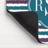 Mit Monogramm Lila Aquamarines Ikat Stripe Muster Mousepad (Ecke)