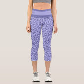 Mit Monogramm Lila Leopard-Tiermuster Capri Leggings (Vorderseite)