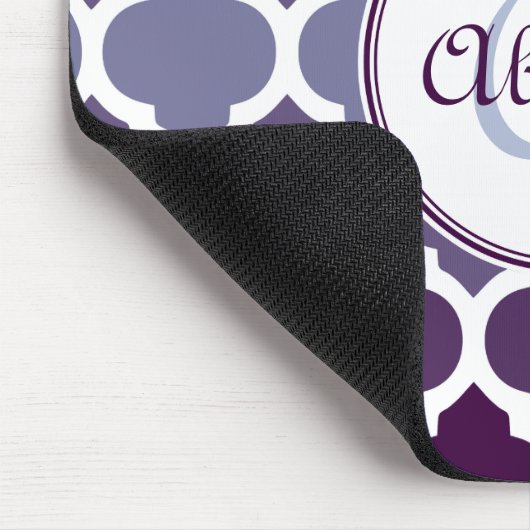 Mit Monogramm Lila Ombre Marokkanisches Gittermust Mousepad (Ecke)
