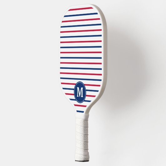 Mit Monogramm Minimalistische Rot- und Blaustreife Pickleball Schläger (Links)