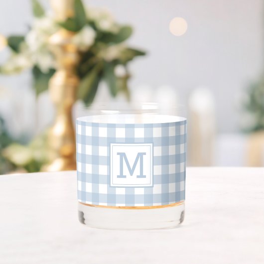 Mit Monogramm Minimalistisches Blue Gingham Karier Whiskyglas (Insitu (Hochzeit))