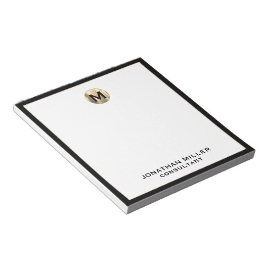 Mit Monogramm Minimalistisches Schwarz/Gold-Notepa Notizblock (angewinkelt)