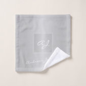 Mit Monogramm, modernes silbergraues Metallic Badhandtuch Set (Waschlappen)