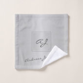 Mit Monogramm, modernes silbergraues Metallic Badhandtuch Set (Waschlappen)