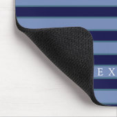 Mit Monogramm monogram Navy Blue Strips Mousepad (Ecke)