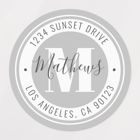 Mit Monogramm Name und Circle Text | Grau wasserdi Etiketten (Design 3)