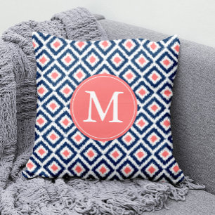 Mit Monogramm Navy Blue Corner Diamonds Ikat Muste Kissen