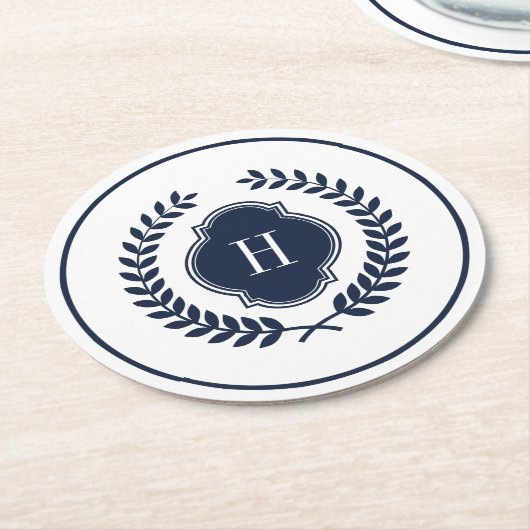 Mit Monogramm Navy-Blue-Wappen-Kranz-Rahmen Runder Pappuntersetzer (Angewinkelt)