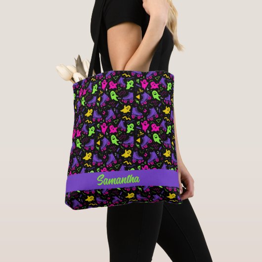 Mit Monogramm Neon Ghosts und Skate Halloween Tasche (Von Nahem)