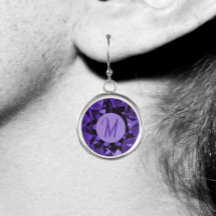 Mit Monogramm Ohrringe mit Gesichtsausdruck