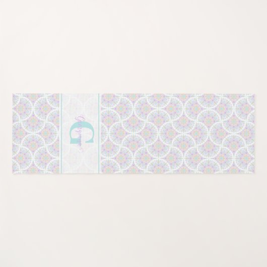 Mit Monogramm Pastel Rainbow Sundae Yogamatte (Vorderseite (Horizontal))