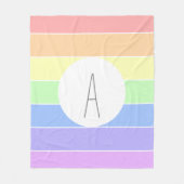 Mit Monogramm Pastell Rainbow Farbige Streifen Fleecedecke (Vorderseite)