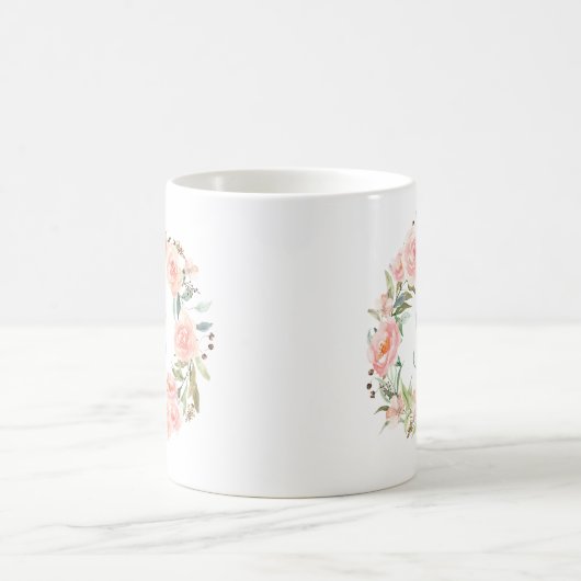 Mit Monogramm Pastell Rosa Blume Kranz Kaffeetasse (Mittel)