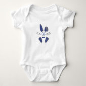 Mit Monogramm Personalisierter Osterhase am Blue Baby Strampler (Vorderseite)