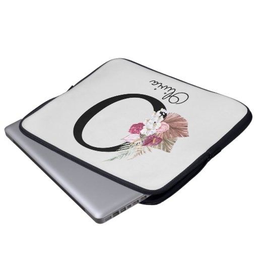 Mit Monogramm Pink Boho Girly Floral Initial O Laptopschutzhülle (Vorne Knopf)