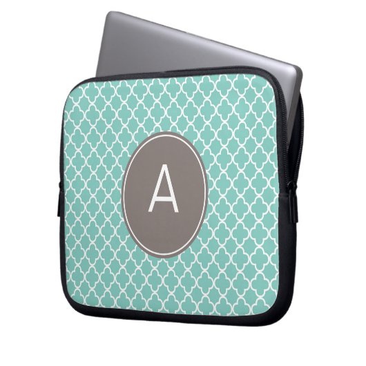 Mit Monogramm Quatrefoil Muster Laptopschutzhülle (Vorderseite Links)