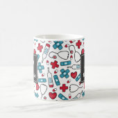 Mit Monogramm Red Blue Nurse Muster Kaffeetasse (Mittel)