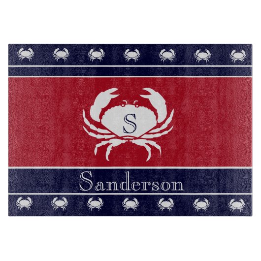 Mit Monogramm Red White Black Crab Kitchen Rug Schneidebrett (Vorderseite)