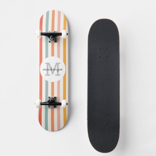 Mit Monogramm Retro Farbige Streifen Personalisier Skateboard (Vorderseite)