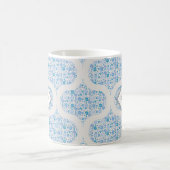 Mit Monogramm Retro Florals Berry Blues Mid Mod Og Kaffeetasse (Mittel)