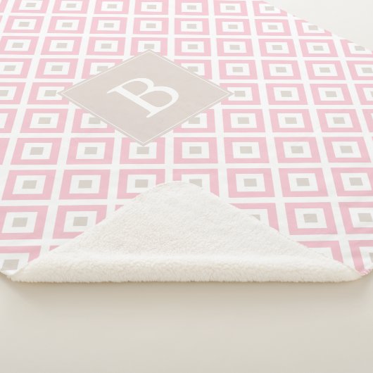 Mit Monogramm rosa geometrisches Muster Sherpadecke (3/4)
