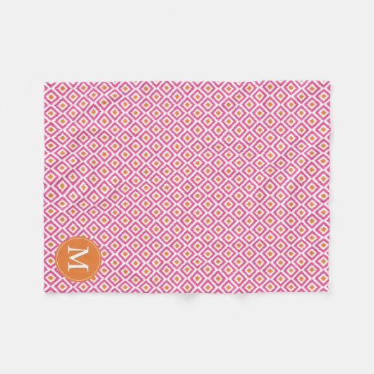 Mit Monogramm rosa Mandarine Diamonds Ikat Pattern Fleecedecke (Vorderseite (Horizontal))