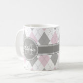 Mit Monogramm rosa und graues Raute Muster Kaffeetasse (Vorderseite Links)