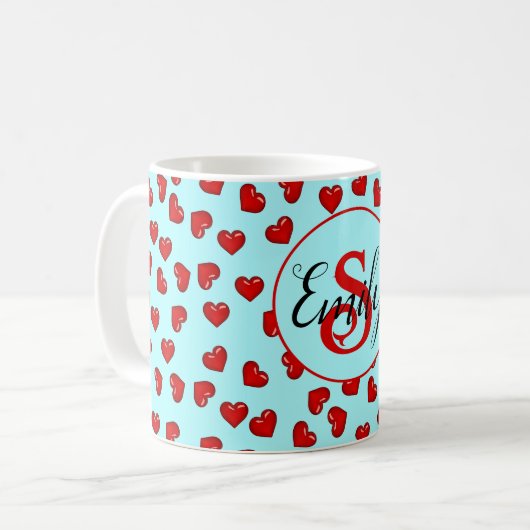 mit Monogramm rotes Herzmuster auf blau Kaffeetasse (Vorderseite Links)