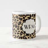 Mit Monogramm Sassleopard-Printwerbung Jumbo-Tasse (Vorderseite Rechts)