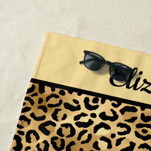 Mit Monogramm Schwarz-Gold-Leopard-PrintCheetah Strandtuch (Beispiel)