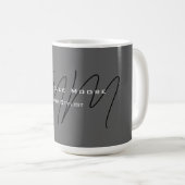 Mit Monogramm-Schwarz-Grau-Kalligraphie Kaffeetasse (VorderseiteRechts)