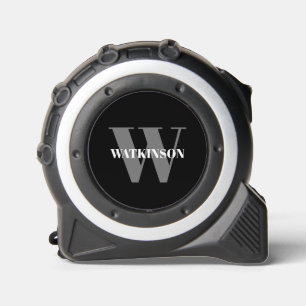 Mit Monogramm, Schwarz-weißer Name Erstmoderne Maßband