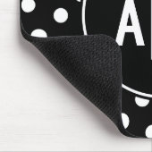 Mit Monogramm schwarze und weiße Polka-Punkte Mousepad (Ecke)